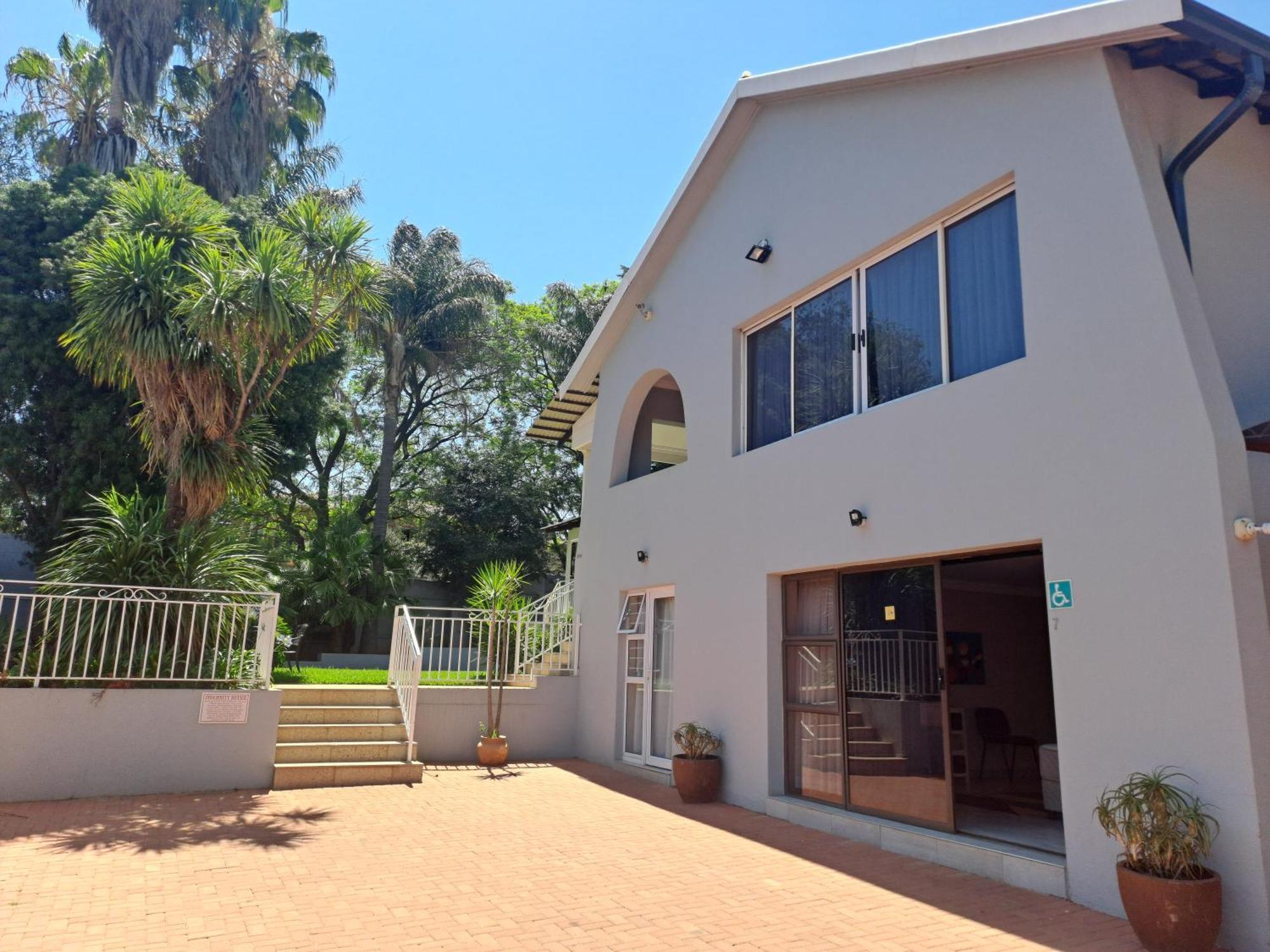 Bedfordview 8 On Acacia Guesthouse מראה חיצוני תמונה